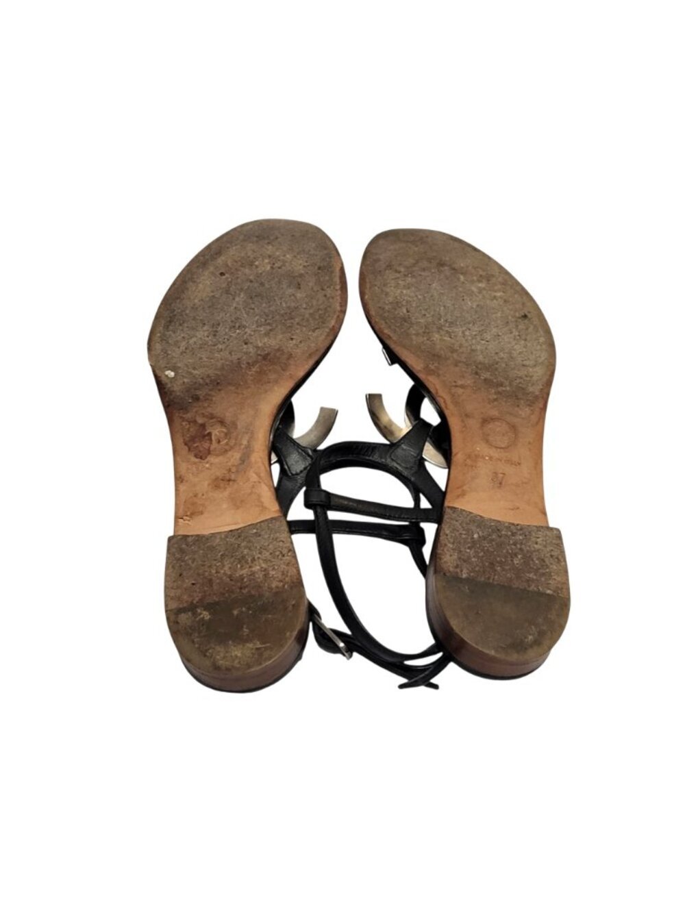 Chanel CC Logo T-Strap Leather Thong Sandals - Picture 14 of 17